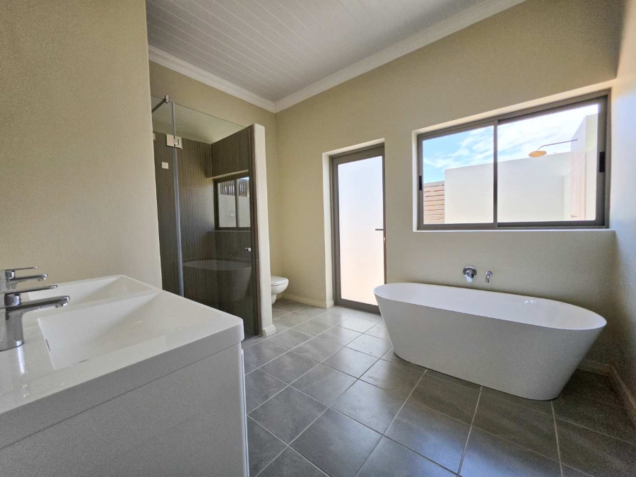 3 Bedroom Property for Sale in Stilbaai Wes Western Cape